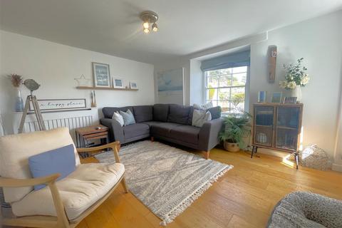10 Browns Hill, Fowey, PL23 1BT