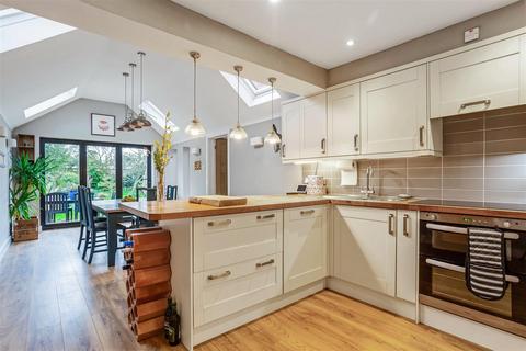 3 Berkeley Square, Warblington, Havant, PO9 2RT