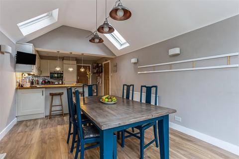 3 Berkeley Square, Warblington, Havant, PO9 2RT