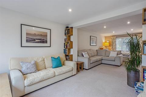 3 Berkeley Square, Warblington, Havant, PO9 2RT