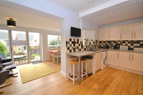 3 bedroom terraced house for sale, Lower Putton Lane, Chickerell, Weymouth