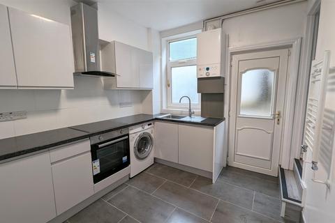 1 bedroom terraced house to rent, Flodden Street, Crookes, Sheffield