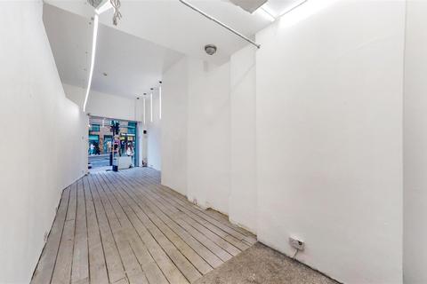 Retail property (high street) to rent, Bethnal Green Road, London E2