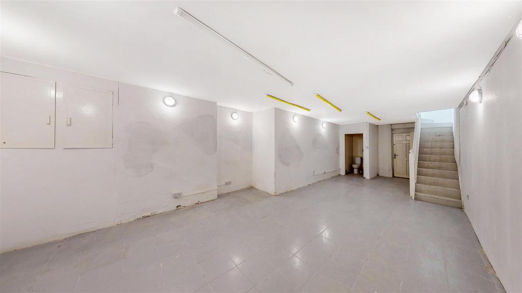 119 Bethnal Green Road - XBhrd7v9n Rg33 RGWNYYA.jpg