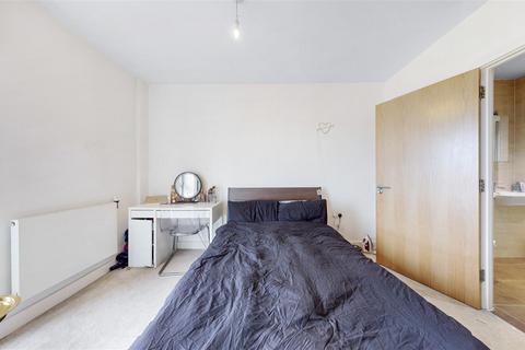 2 bedroom apartment for sale, New Village Avenue, Docklands E14