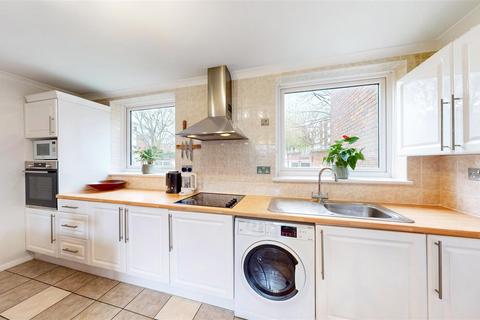 38 Goldman Close, London, E2 6EF