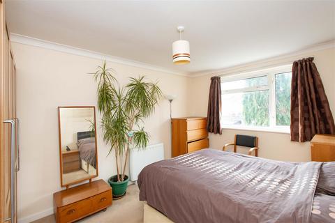 86 Wellbrook Road, Orpington, BR6 7AB