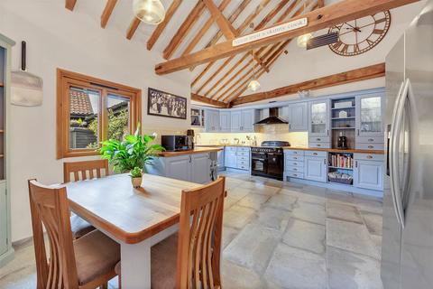 4 bedroom barn conversion for sale, Bowbeck, Bardwell