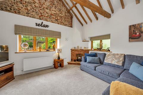 The Dairy Bowbeck, Bardwell, Bury St Edmunds, IP31 1BA