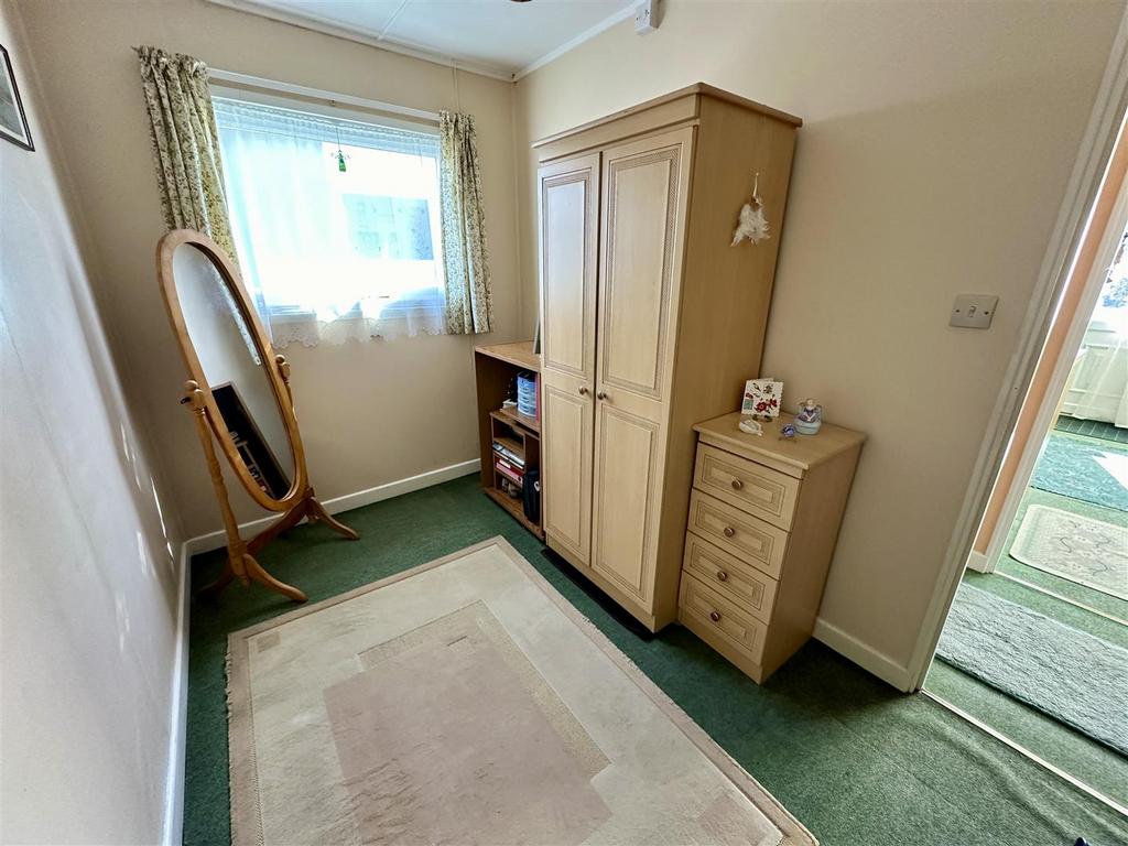 Bedroom two.JPEG