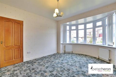 3 bedroom semi-detached house for sale, Lingdale Avenue, South Bents, Sunderland