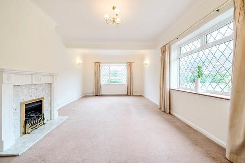 3 bedroom bungalow for sale, Grove Road, Cranleigh, GU6