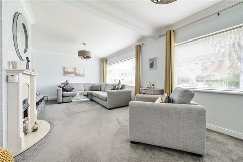 4 Gale Drive, Lightwater, GU18 5TX