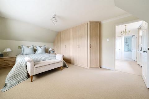 4 Gale Drive, Lightwater, GU18 5TX