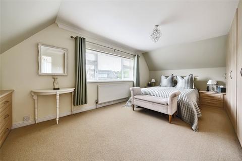 4 Gale Drive, Lightwater, GU18 5TX