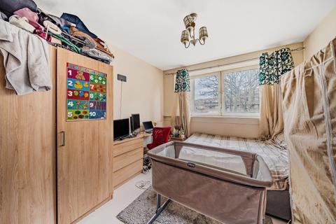 Flat 3, Claymill House Raglan Road, London, SE18 7HX