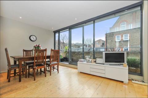 3 bedroom townhouse for sale, Fleetwood Apartments, N16