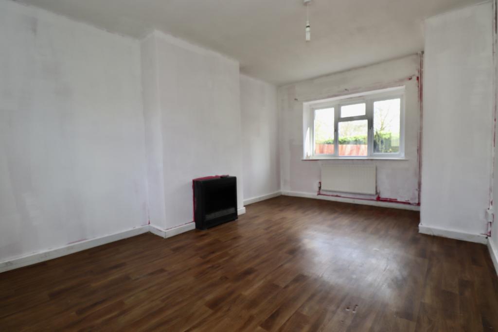 Sitting room with double aspect