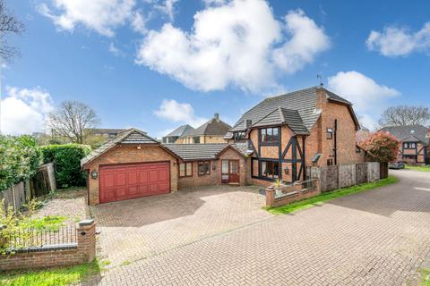 5 bedroom detached house for sale, Stocks Meadow, High Street Green