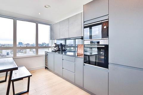 2 bedroom apartment for sale, Grant Road, Clapham Junction
