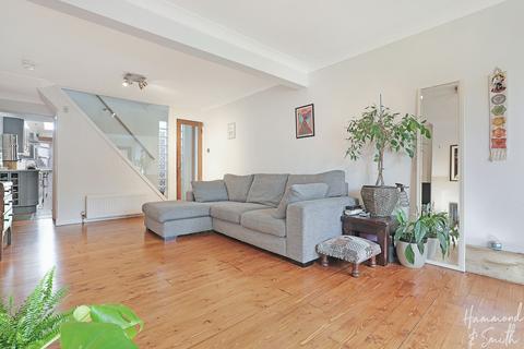 76 Allnutts Road, Epping, CM16 7BE