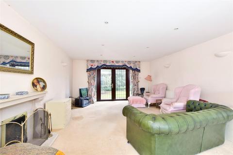 5 bedroom detached house for sale, Green Lane, Bovingdon, Hertfordshire, HP3
