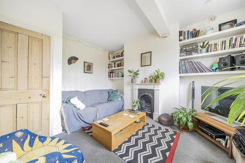 2 bedroom flat for sale, Manor Avenue, Brockley