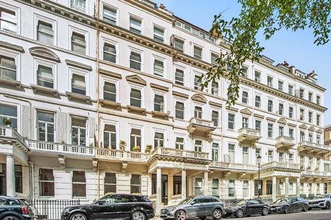 2 bedroom flat for sale, Queen's Gate Gardens, South Kensington