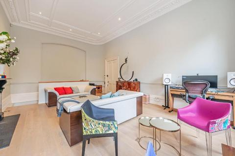2 bedroom flat for sale, Queen's Gate Gardens, South Kensington