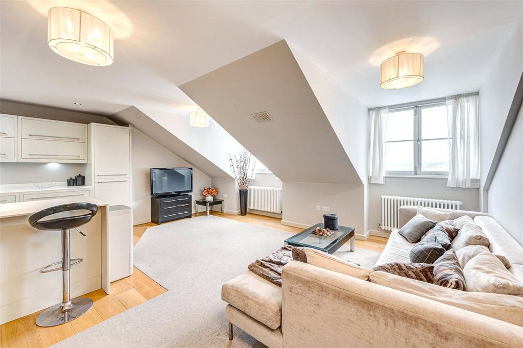 Open Plan Lounge