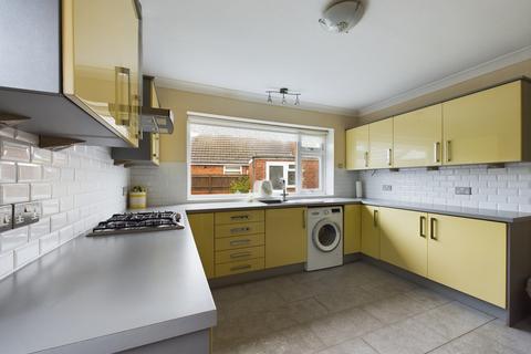 2 bedroom bungalow for sale, Folkestone Road,  Lytham St. Annes, FY8