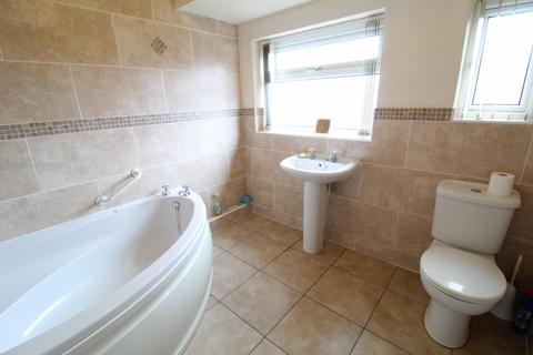39 Alan Drive, Marple, Stockport, SK6 6LN