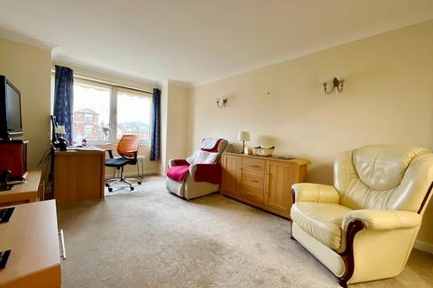 1 bedroom retirement property for sale, Hoghton Street, Southport PR9