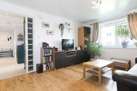 39/15, Pilrig Heights, Edinburgh, EH6 5FD