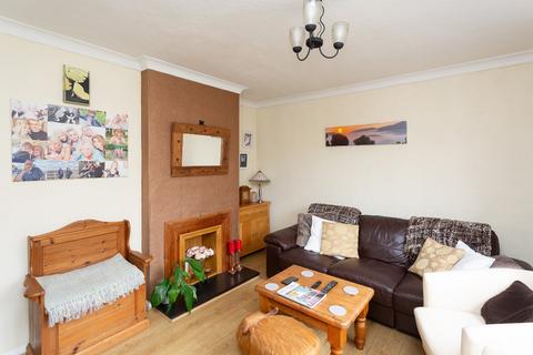 308 Hayling Road, Watford, WD19 7QB