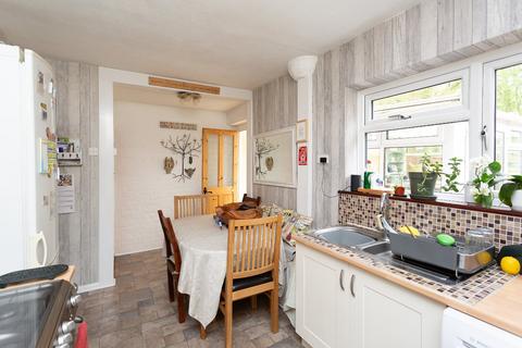 308 Hayling Road, Watford, WD19 7QB
