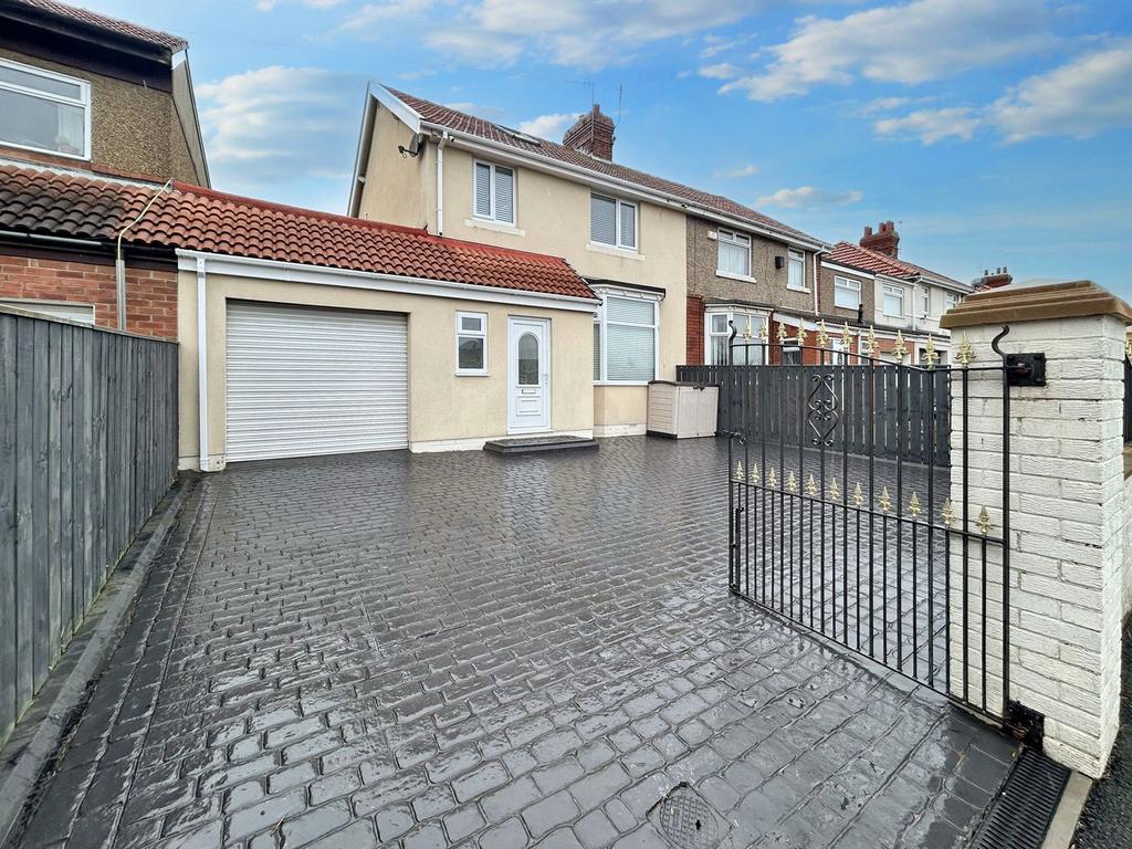 Hunter Terrace, Sunderland, Tyne... 4 bed semidetached house for sale