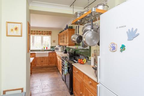 130 Park Avenue, Bushey, WD23 2BB