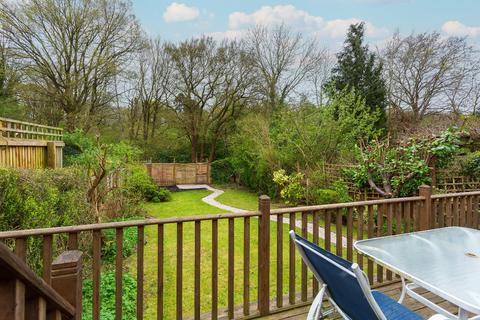 130 Park Avenue, Bushey, WD23 2BB