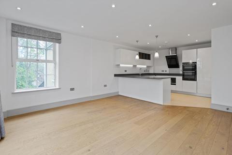 2 bedroom flat for sale, Ridgewood, Brooklands Road, Weybridge, Surrey, KT13