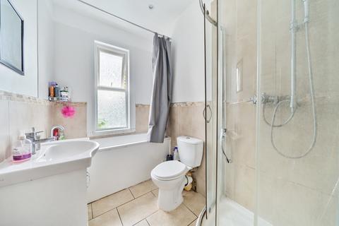 31 Hafton Road, London, SE6 1LW