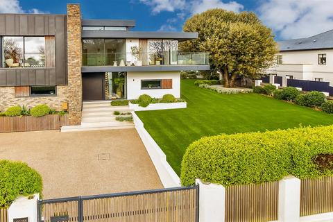 5 bedroom detached house for sale, North Foreland Avenue, Broadstairs, Kent