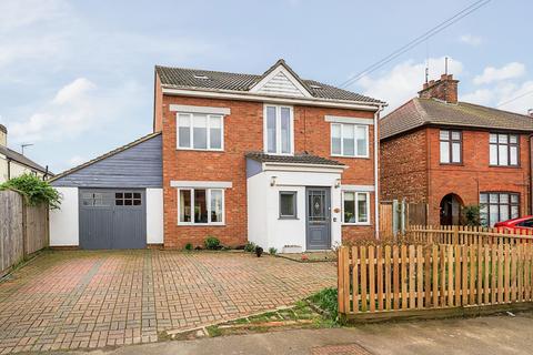 5 bedroom detached house for sale, St. Marys Crescent, Felixstowe, Suffolk