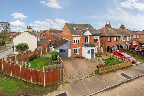 5 bedroom detached house for sale, St. Marys Crescent, Felixstowe, Suffolk