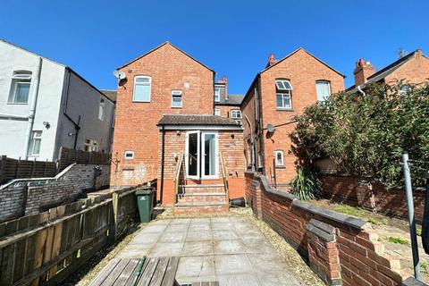 6 bedroom terraced house to rent, Coventry CV2