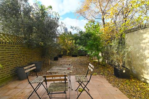 4 bedroom terraced house to rent, Oxford Gardens, W10