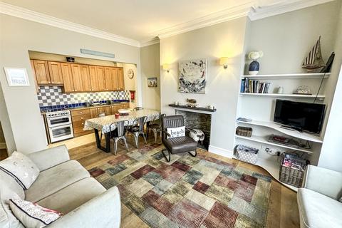 3 bedroom flat for sale, Bodfor Terrace, Aberdyfi, Gwynedd, LL35
