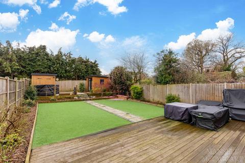 4 bedroom link detached house for sale, Wolstonbury Close, Crawley RH11