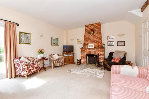 3 bedroom semi-detached house for sale, Eythorne Road, Shepherdswell, Dover, Kent