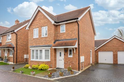 3 bedroom detached house for sale, Ifield, Crawley RH11